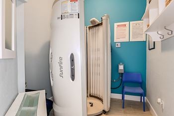 Tanning studio